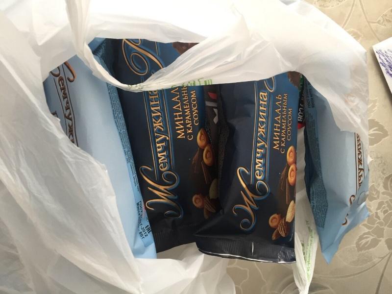 В FIX price я покупаю вкусное Мороженое .