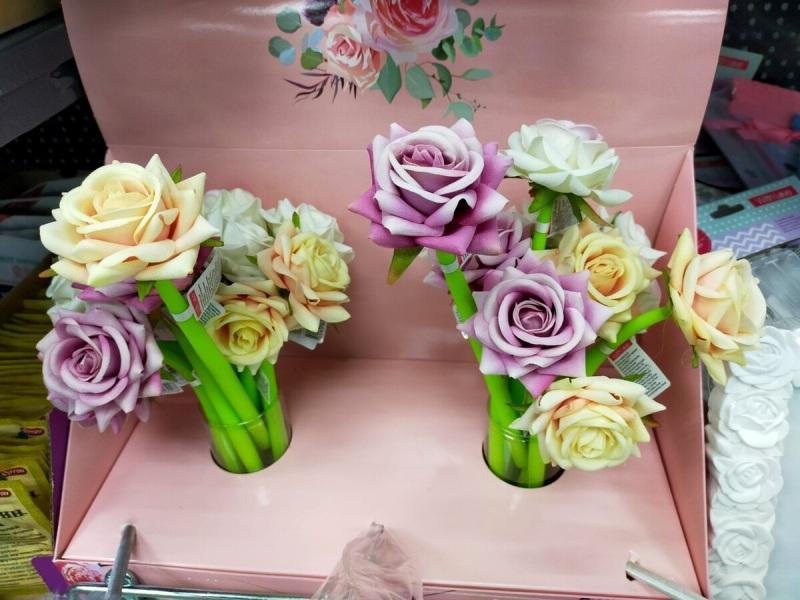 В FIX price я покупаю вкусное Мороженое .